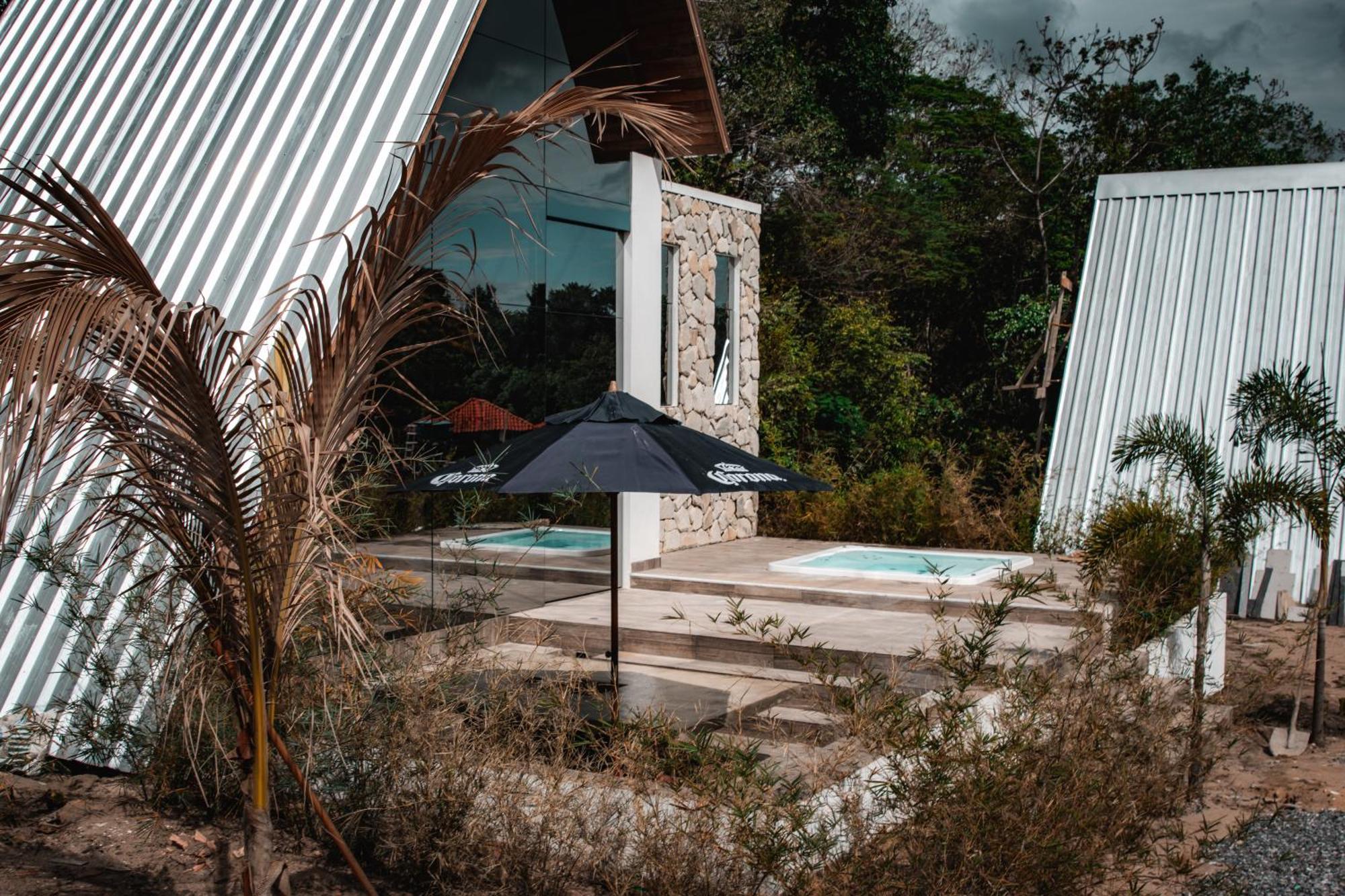 Pousada E Restaurante Amazonia Alter do Chao Exterior photo