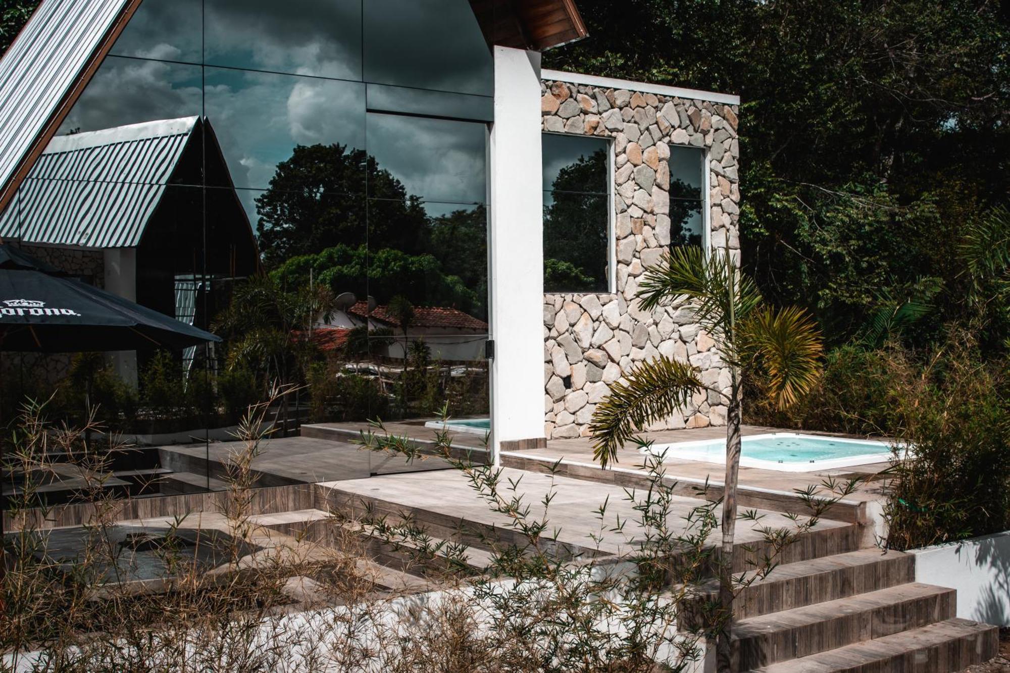 Pousada E Restaurante Amazonia Alter do Chao Exterior photo