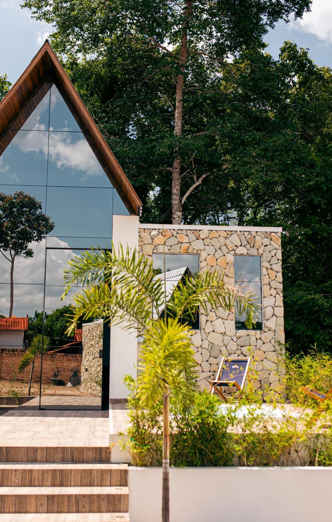 Pousada E Restaurante Amazonia Alter do Chao Exterior photo